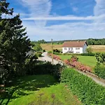 Vosgien Chez Capucine Et Mirabelle *