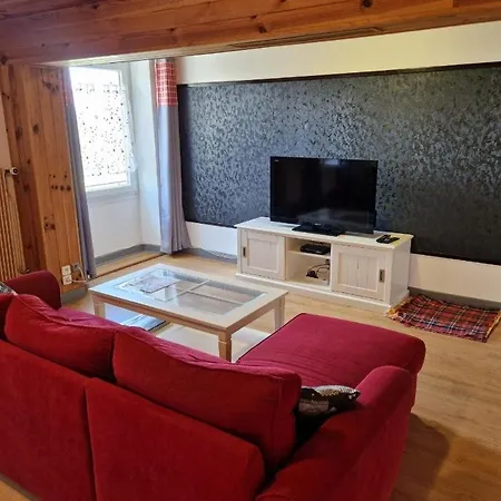 Vosgien Chez Capucine Et Mirabelle * Xertigny